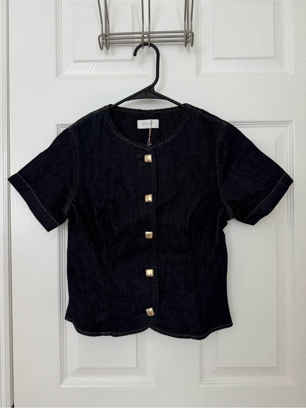 Meshki Bethany Short Sleeve Buttoned Denim Top - Washed Indigo Blue - Small
